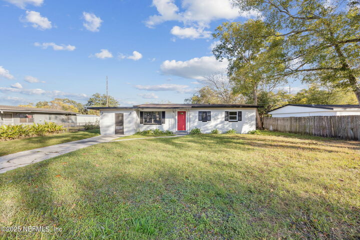 Property Photo:  2039 Sunrise Drive  FL 32246 