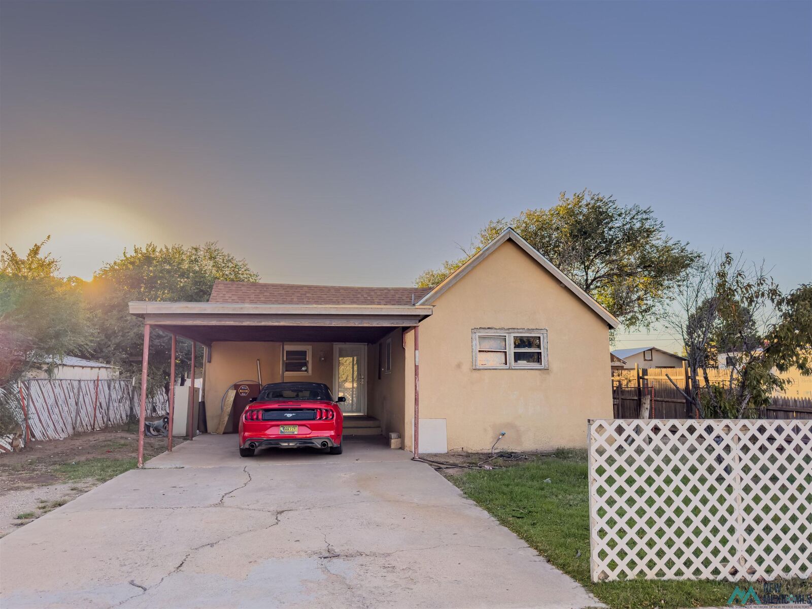 Property Photo:  708 Maple Street  NM 88101 