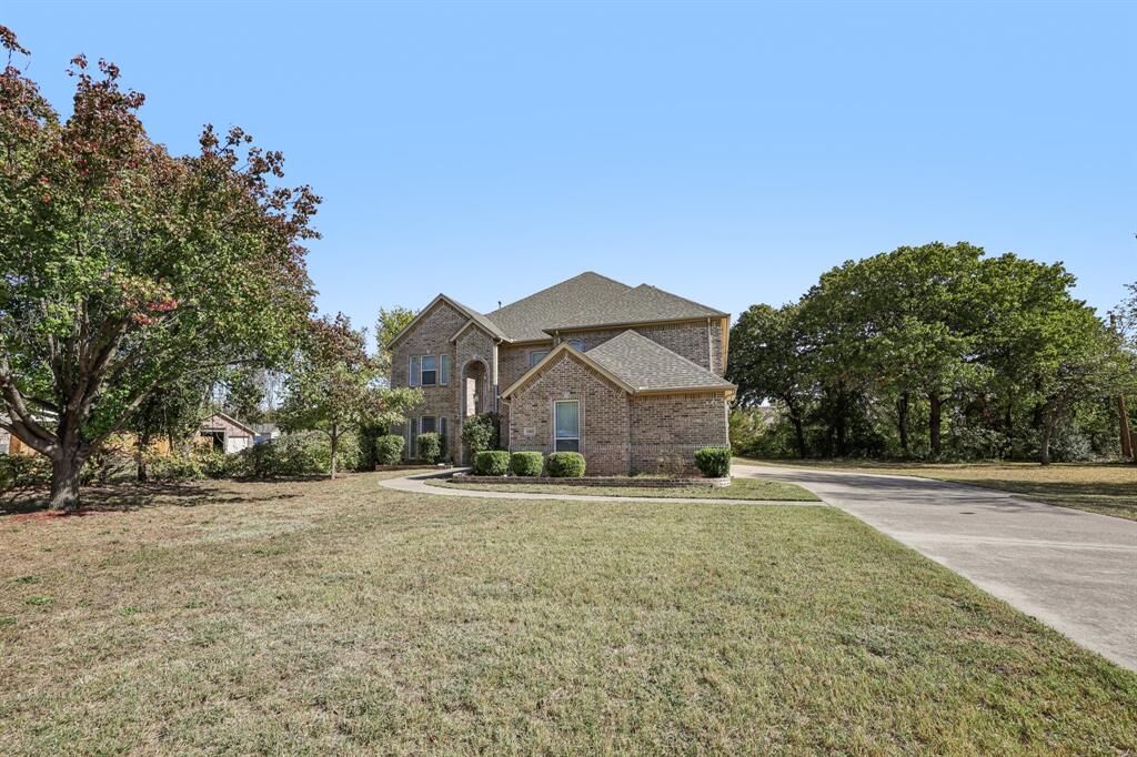 Property Photo:  6350 Rogers Drive  TX 76182 