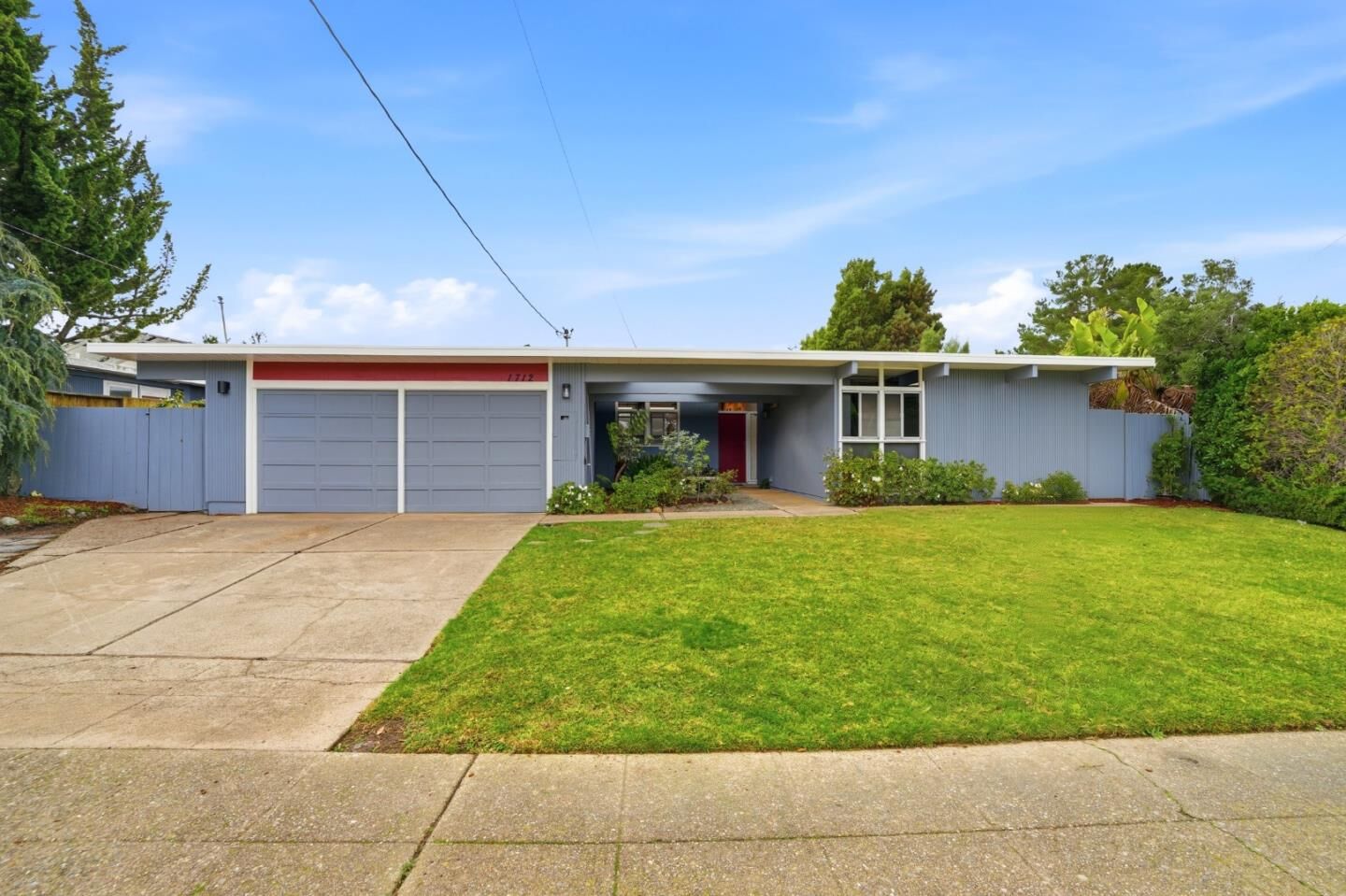 Property Photo:  1712 Lexington Avenue  CA 94402 