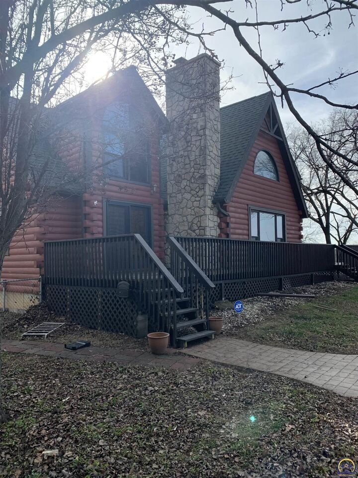 Property Photo:  1767 Road 190  KS 66801 