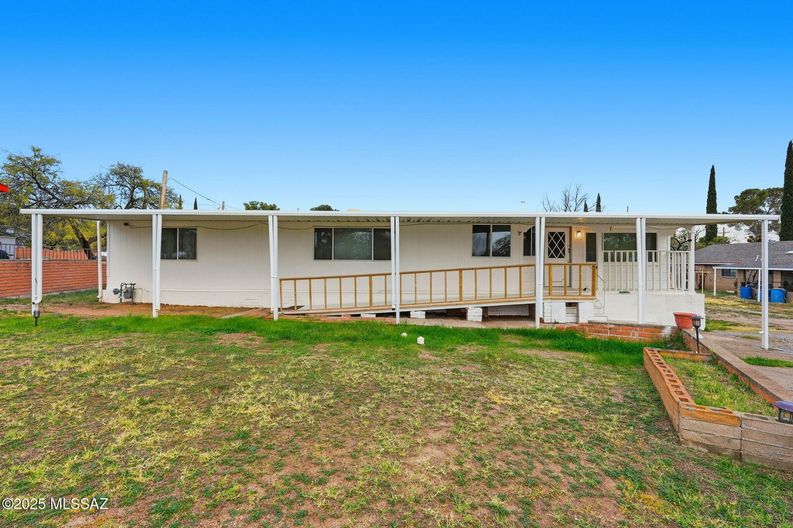 Property Photo: 2245 W Camino Amigo AZ 85623