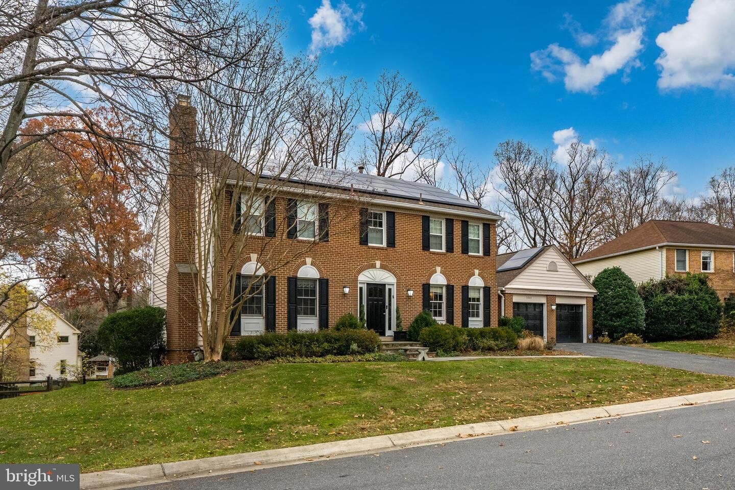 Property Photo:  5800 Cartina Terrace  MD 20852 