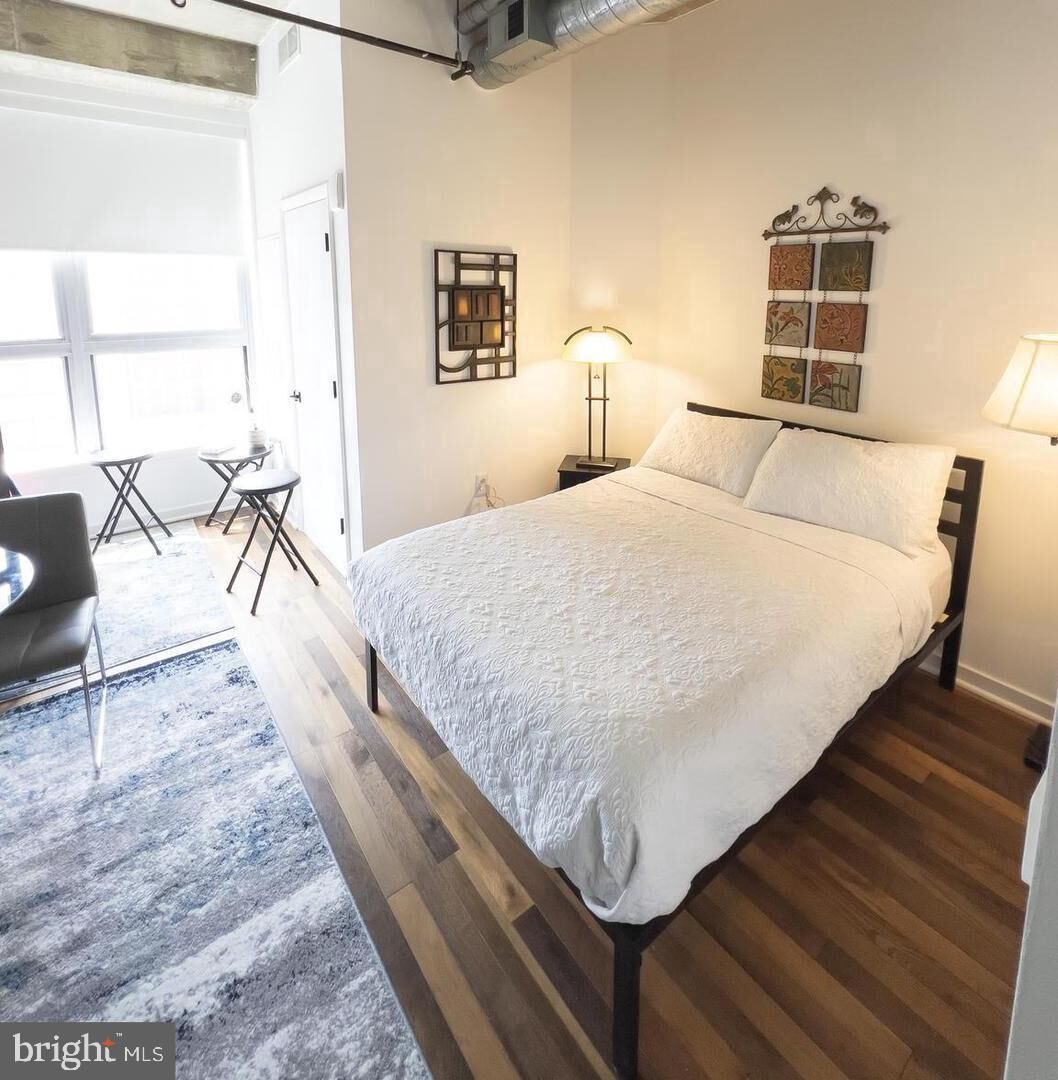 Property Photo: 1300 N Street NW 713 DC 20005