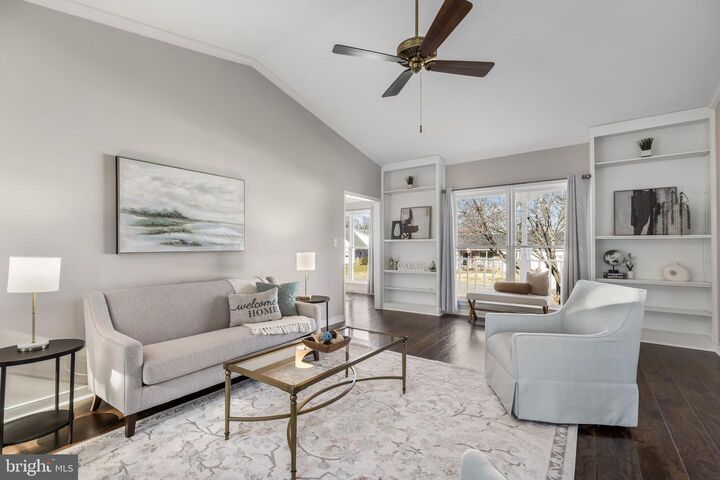 Property Photo: 3903 Copperleaf Road VA 22407