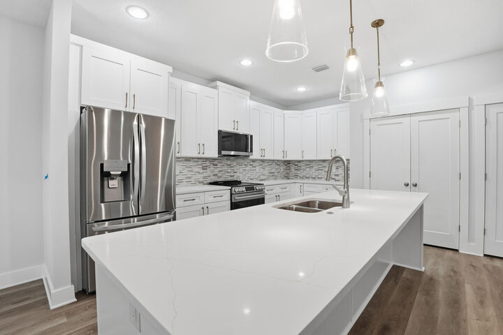 Property Photo: 15 Plew Avenue FL 32579