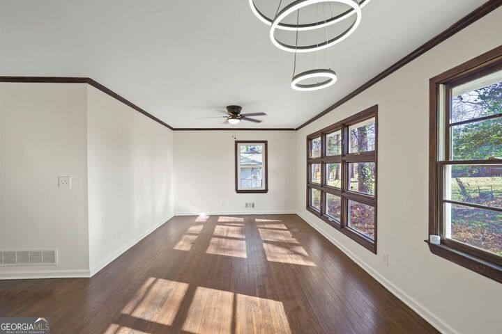 Property Photo:  1321 Snapfinger Road  GA 30032 