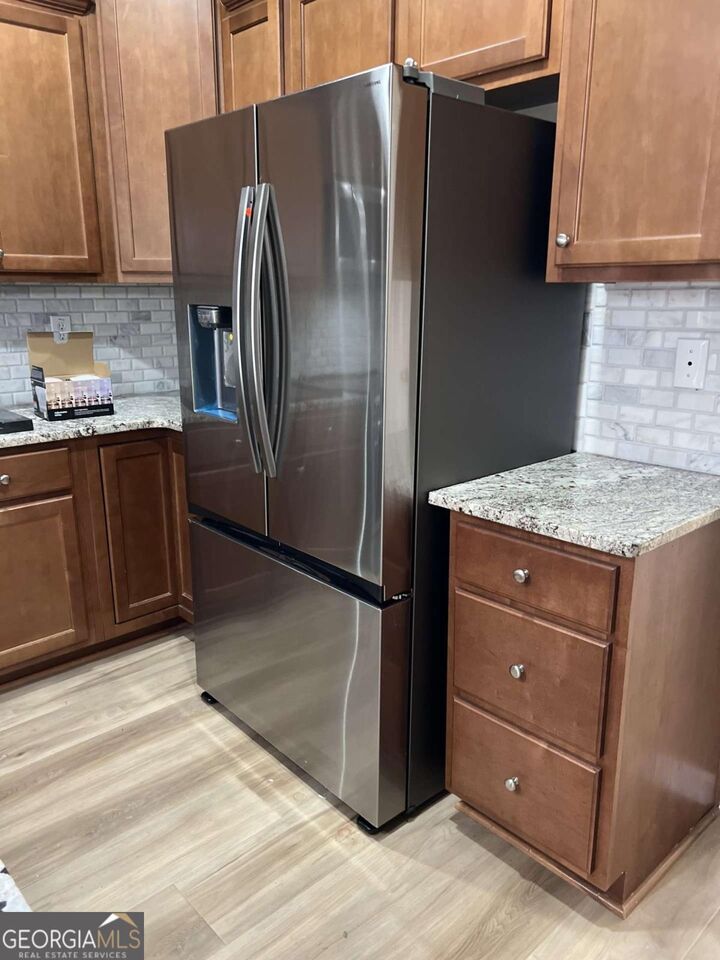 Property Photo: 1806 Waters Edge Trail GA 30075