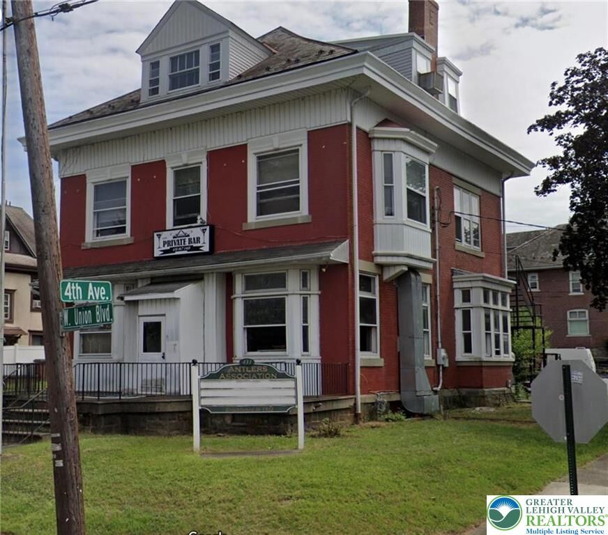 Property Photo:  431 W Union Boulevard  PA 18018 