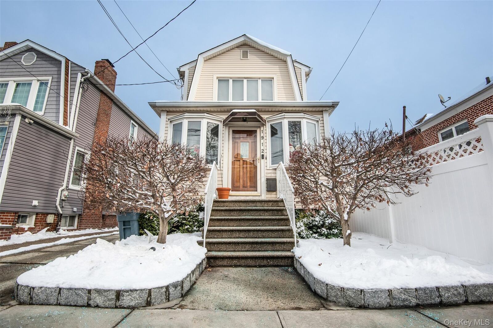 Property Photo: 1912 Haight Avenue NY 10461