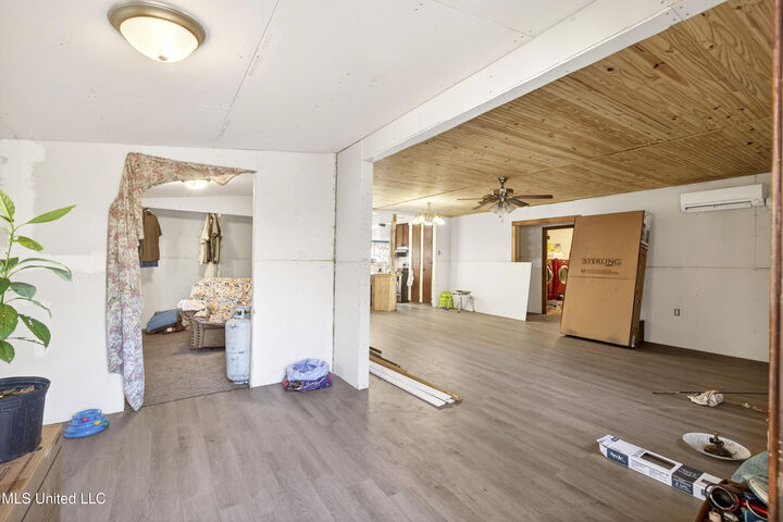 Property Photo:  110 Bobwhite Lane  MS 39452 