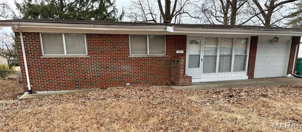 Property Photo: 10539 Monarch Drive MO 63136