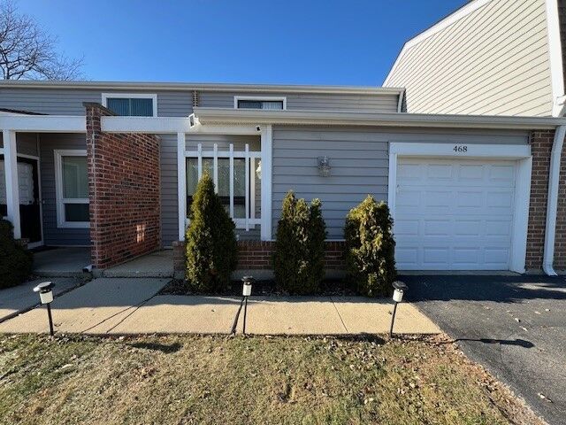 Property Photo:  468 Harmony Drive  IL 60090 