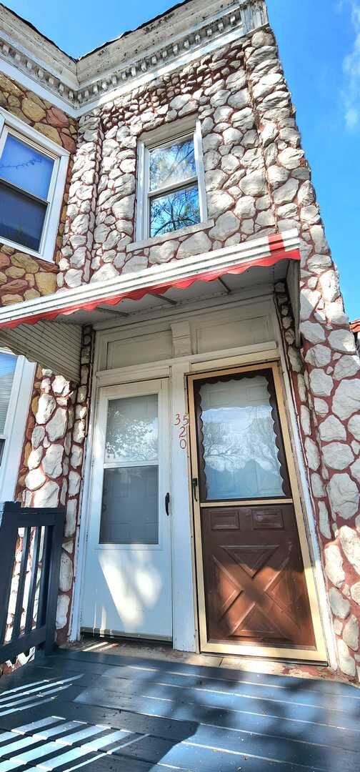 Property Photo:  3520 S Winchester Avenue G  IL 60609 