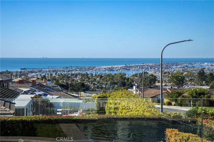 Property Photo:  1033 Tiller  CA 92625 