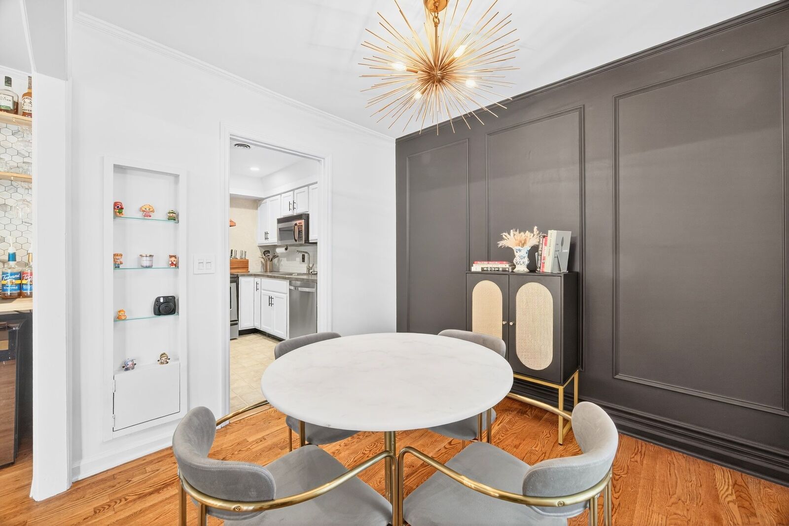 Property Photo: 5025 Hillsboro Pike 22G TN 37215