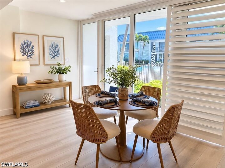 Property Photo: 333 Harbour Drive 109 FL 34103