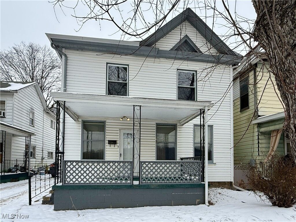 Property Photo:  851 Ohio Avenue  OH 43920 