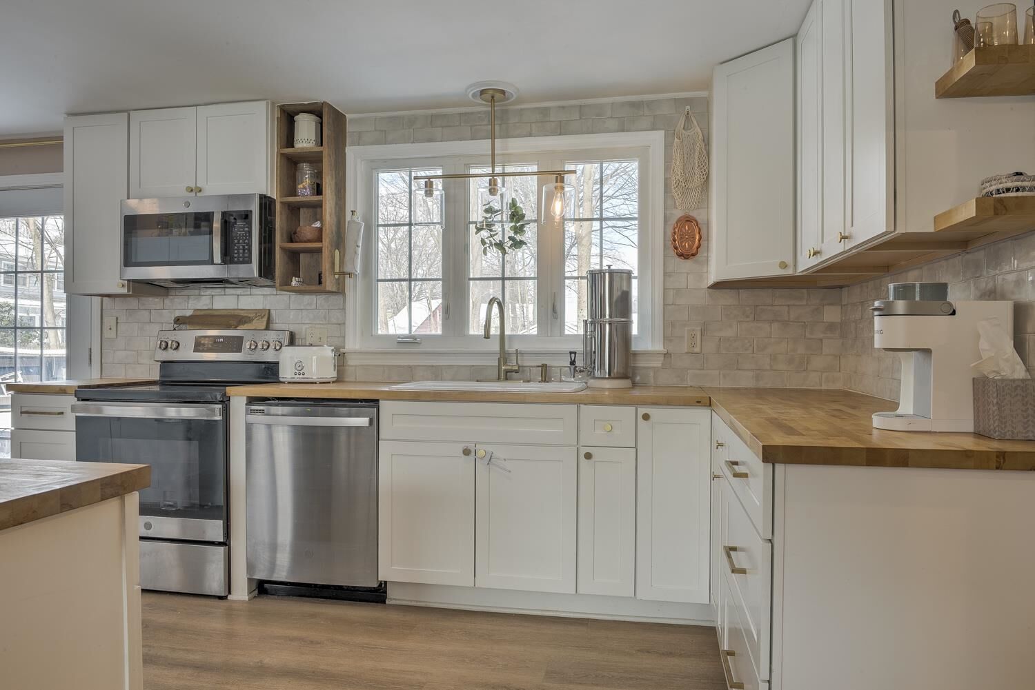 Property Photo:  8 Marguerite Street  NH 03431 