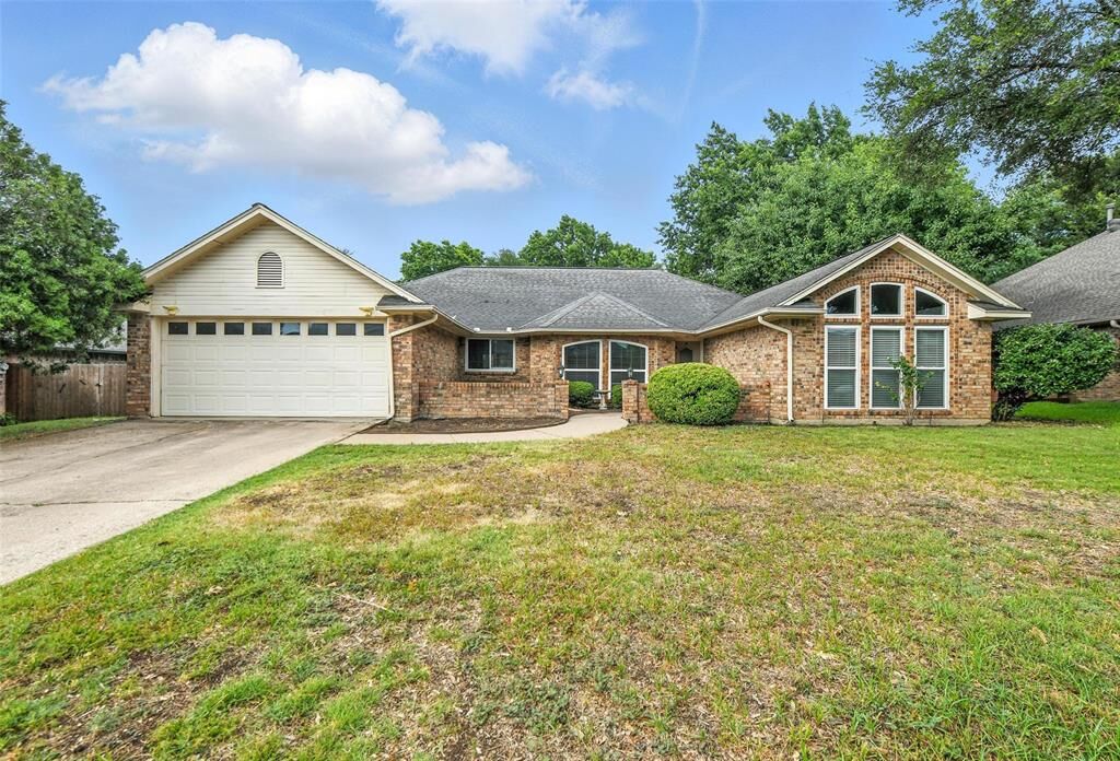 Property Photo:  1208 Homestead Street  TX 75028 