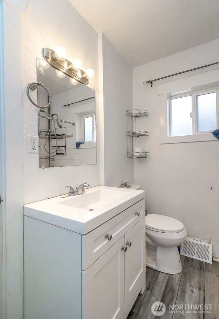 Property Photo:  1412 S 38th Street  WA 98418 