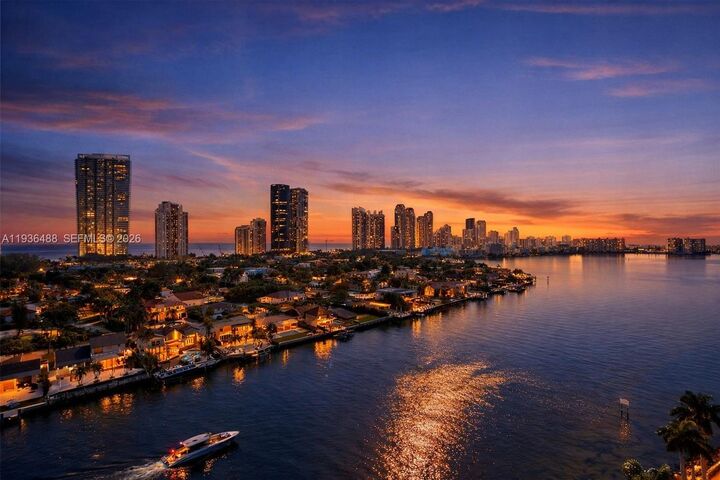 Property Photo:  19195 NE 36th Ct 1706  FL 33180 