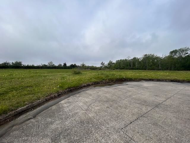 Property Photo:  7555 Coral Creek  TX 77707 