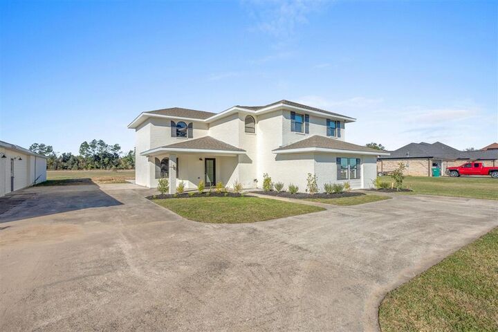 Property Photo: 1410 Erika Drive LA 70647