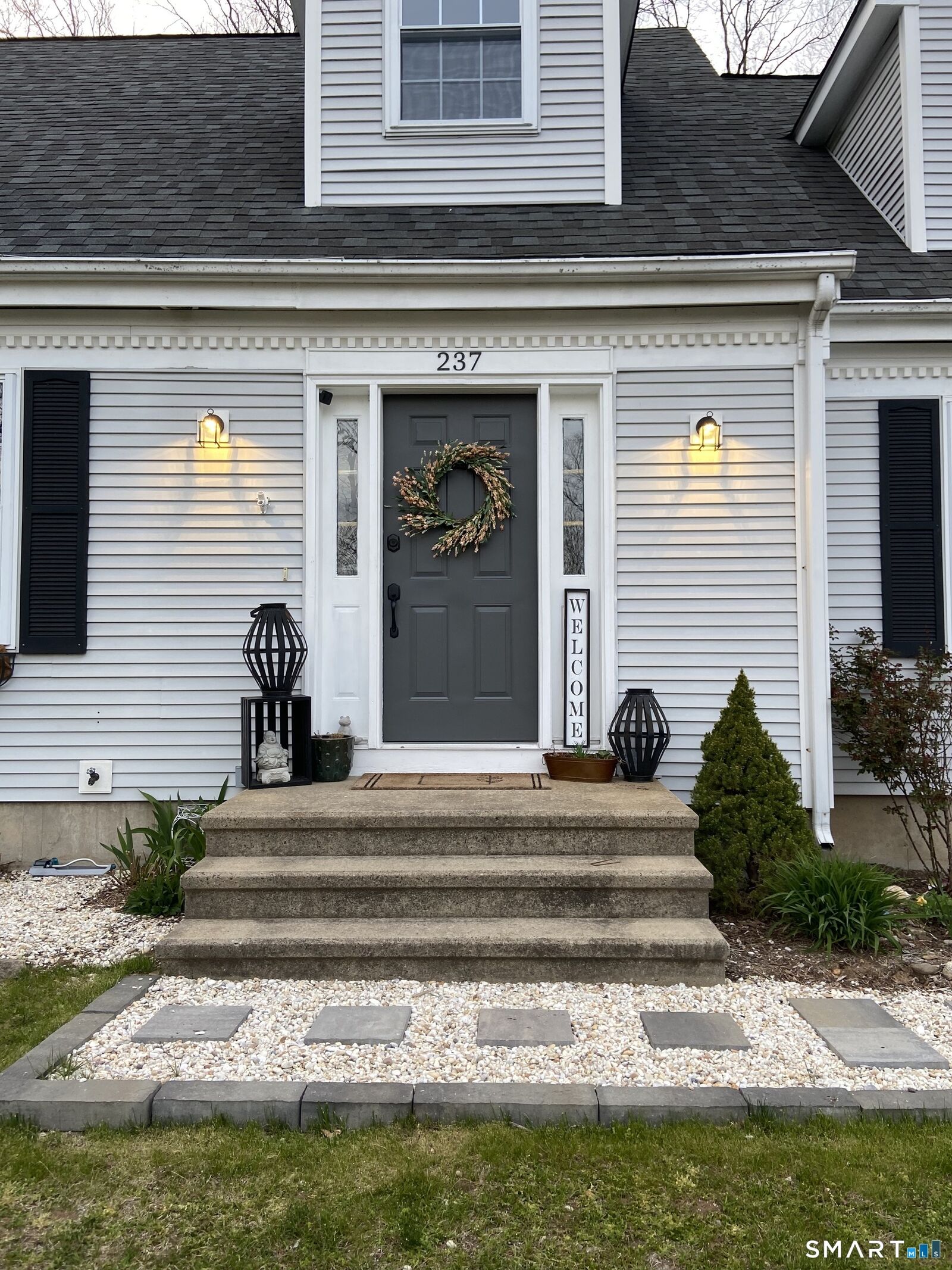 Property Photo: 237 Chestnut Hill Road CT 06419