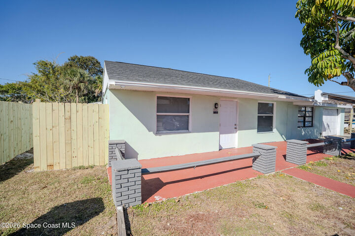 Property Photo:  2581 Spence Drive NE  FL 32905 