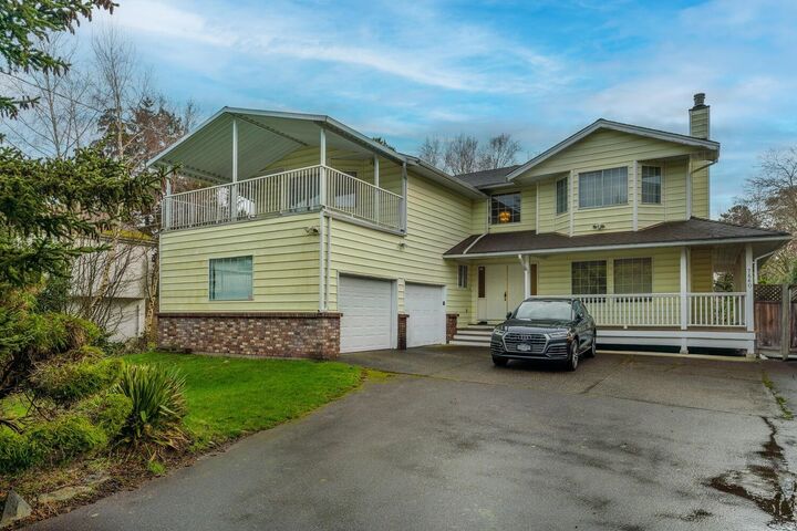 7660 Bridge Street — photo 1