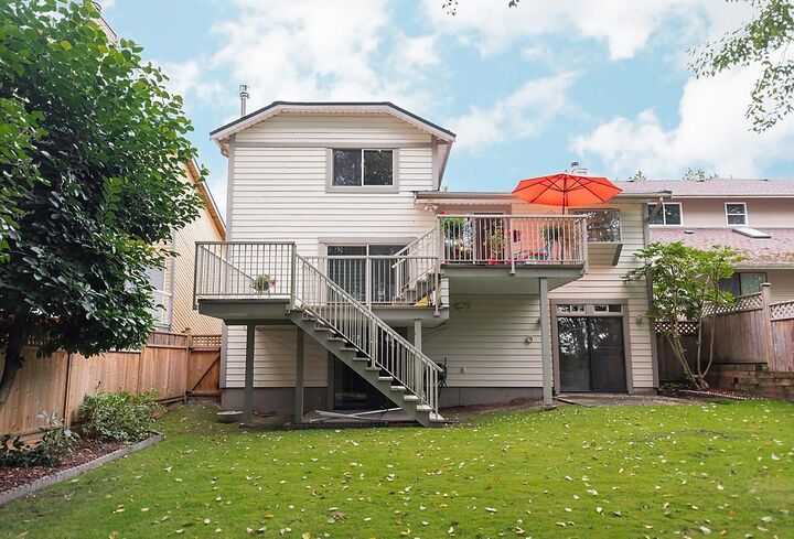 10980 63 Avenue — photo 1
