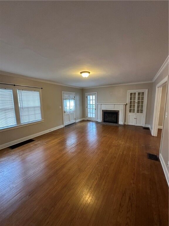 Property Photo: 1725 West Water Street NY 14905