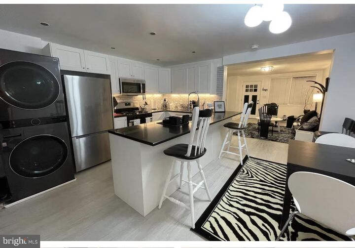 Property Photo:  625 Umbra Street  MD 21224 