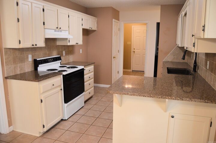 Property Photo:  2501 Mount Vernon  AR 72015 