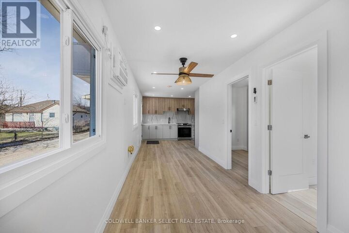 Property Photo: 338 Old Mosley Street Unit 1 ON L9Z 2H6