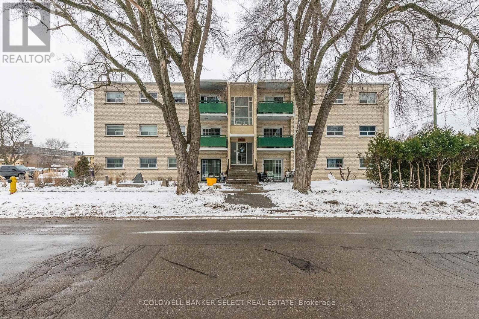 Property Photo:  310 Marland Avenue  ON L1J 1X5 