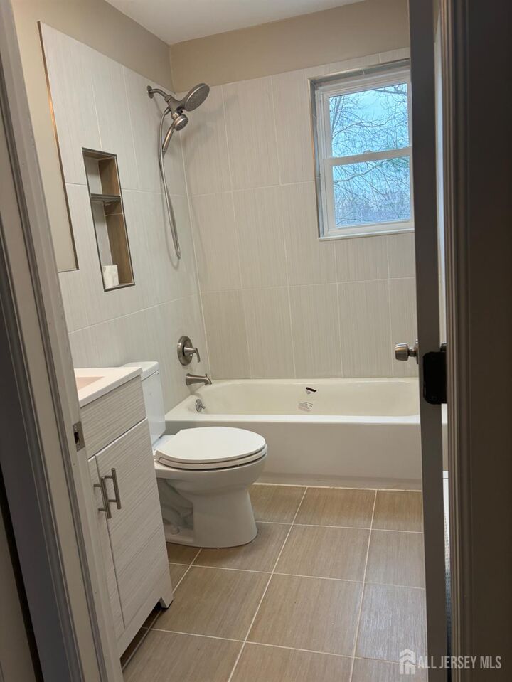 Property Photo: 289 Main Street 4H NJ 08884