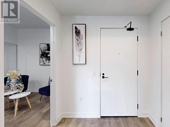 Property Photo: 1606 Charles Street 403 ON L1N 0P1