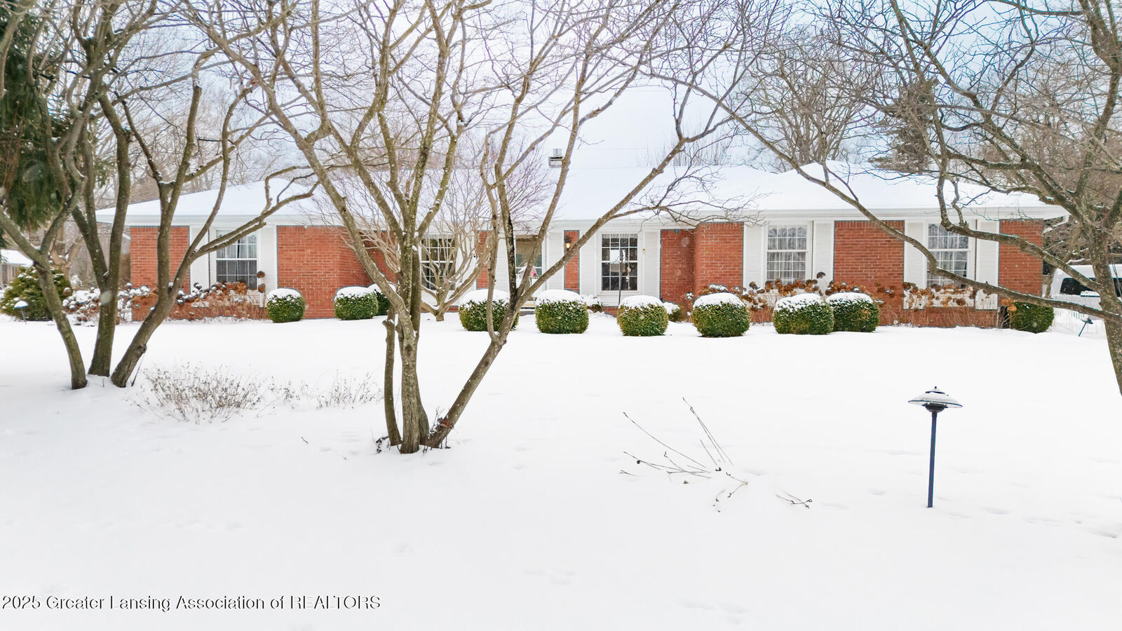 Property Photo:  998 Walbridge Drive  MI 48823 