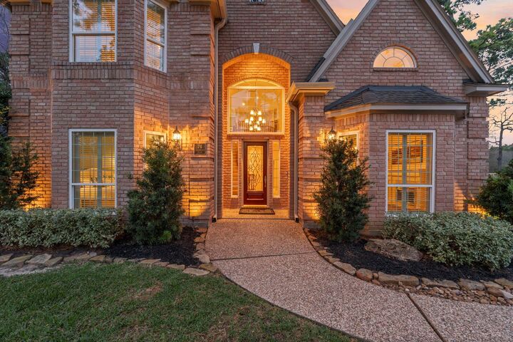 Property Photo:  74 Shearwater Place  TX 77381 