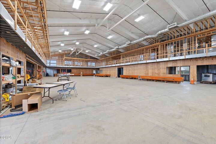 Property Photo:  1025 NW Grove Street  OR 97365 