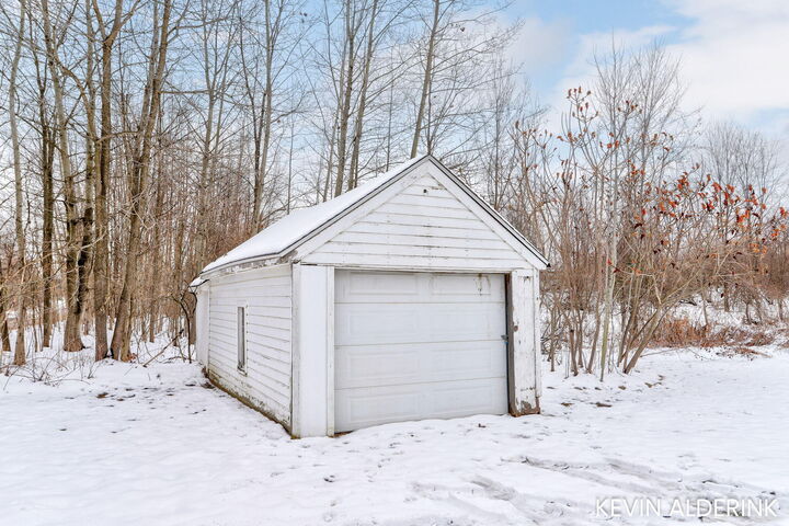 Property Photo: 3613 36th Street MI 49419