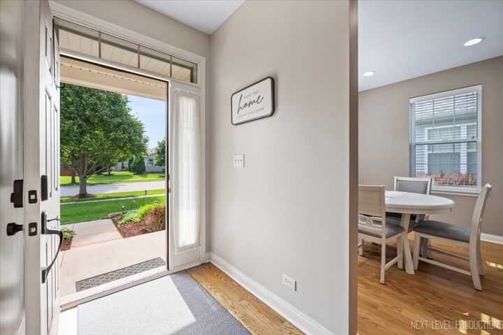 Property Photo:  725 Bohannon Circle  IL 60543 