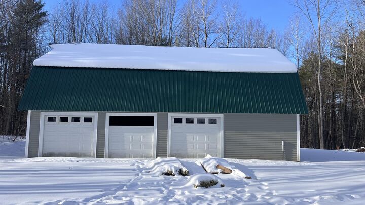 Property Photo: 140 Raymond Hill Road ME 04071