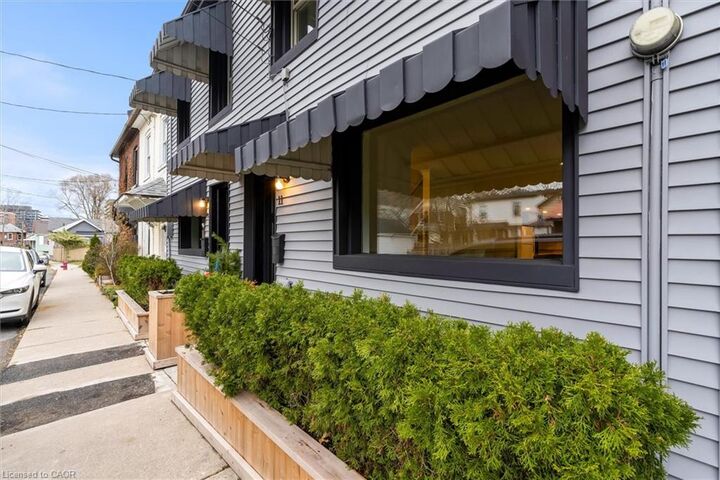 Property Photo:  11 Ford Street  ON L8N 2P4 