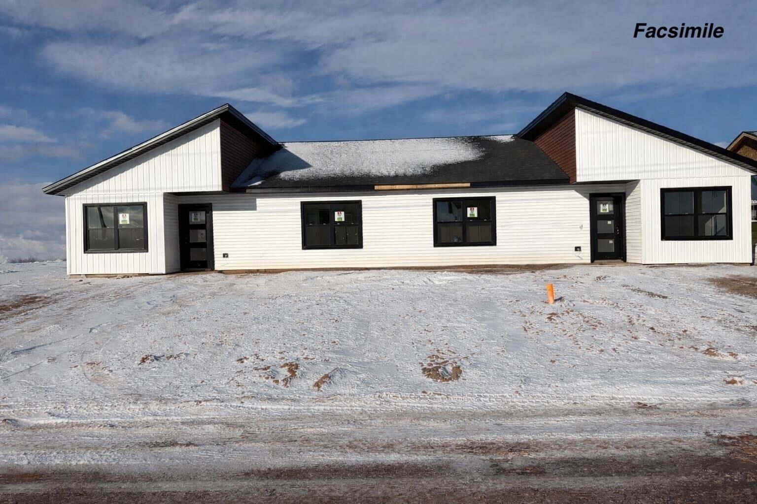 Property Photo:  73 Violet Circle  PE C0A 0K6 