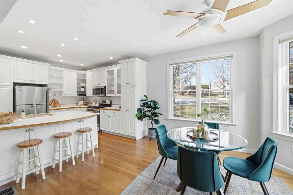 Property Photo:  49 Braeburn Lane 49  MA 01721 