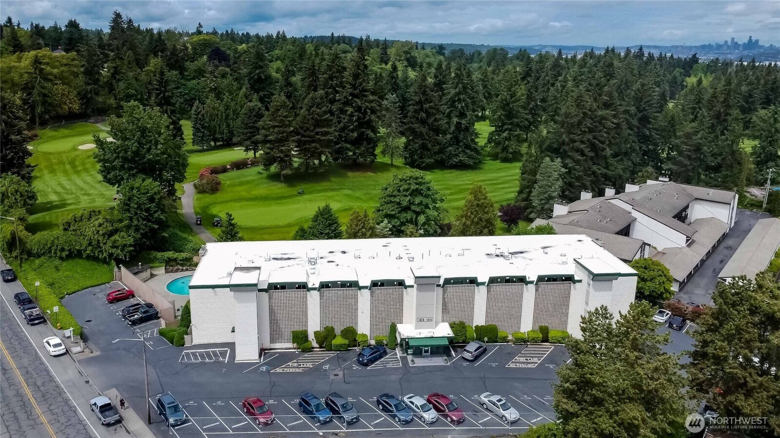 Property Photo: 1808 S 118th Street 102 WA 98168