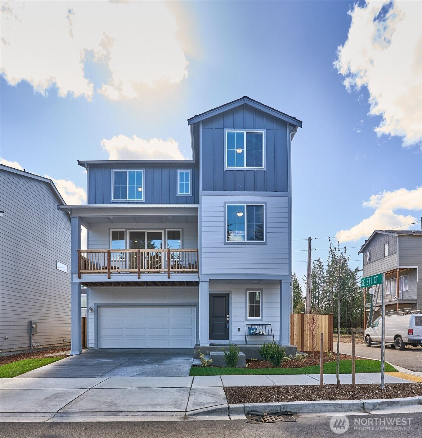 Property Photo:  18517 SE 271st Place  WA 98042 